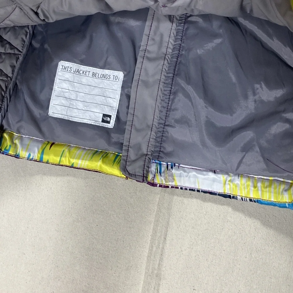 Girls Youth NWOT Sz XL 18 The North Face 550 Down Fill Jacket MultiColor Puffer